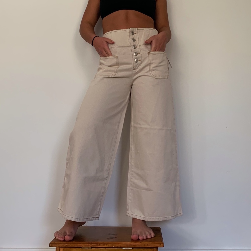 Cream Wide Leg Urban Outfitters Pants🍦